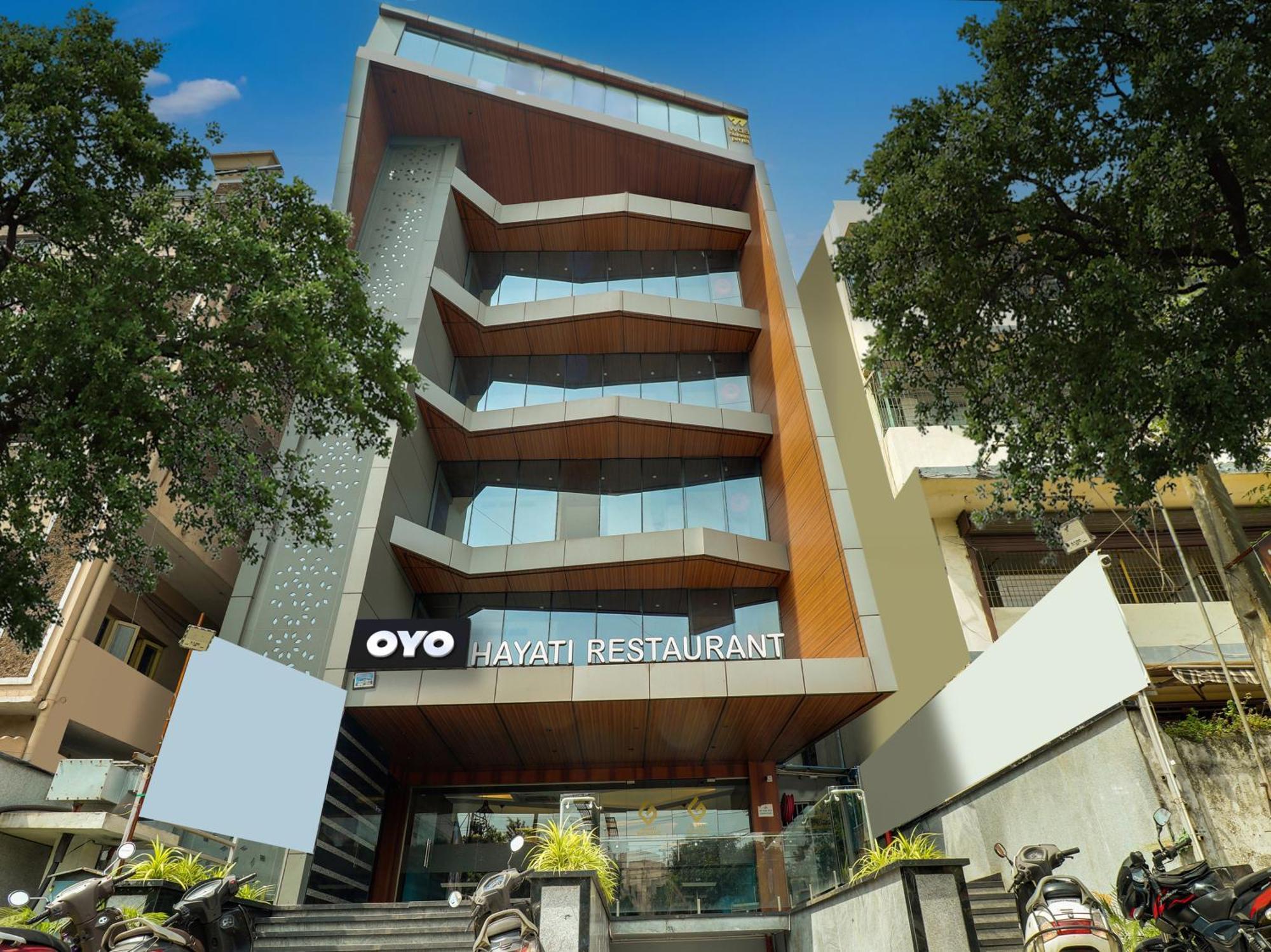 Super Townhouse Rcc Lamps Hotel Визакхапатнам Екстериор снимка